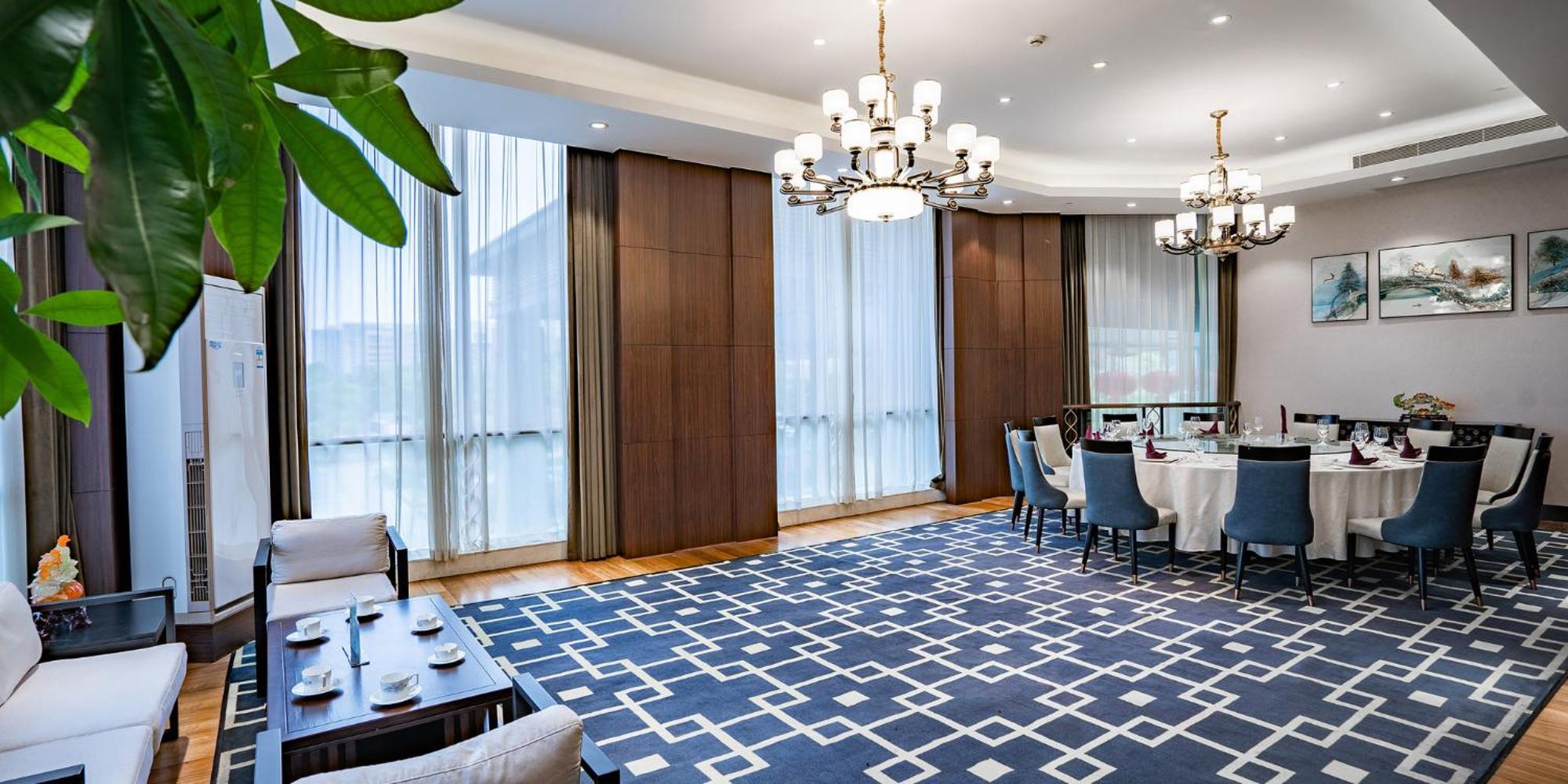 Holiday Inn Changzhou Wujin By Ihg Exterior photo